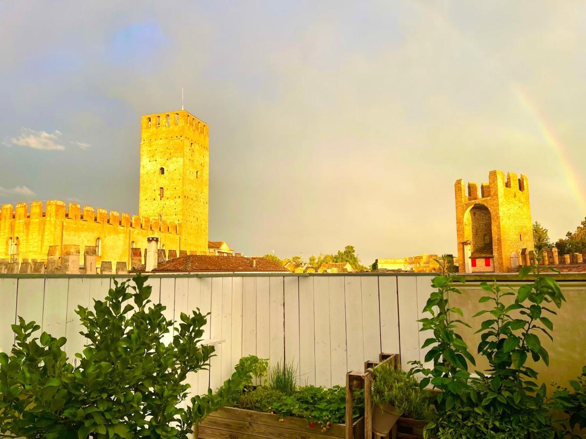 Ca' Del Sole - Attico Panoramico In Centro Storico Apartamento Montagnana  Exterior foto